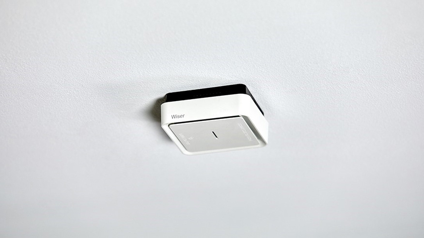 Clipsal Wiser smoke alarm